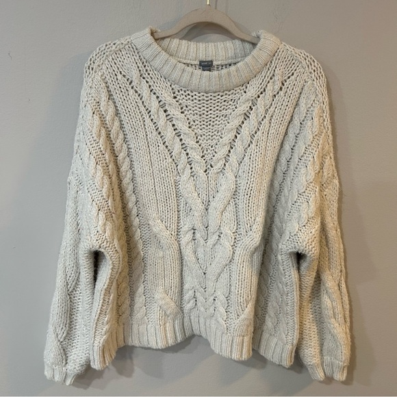 Aerie Cable Knit Crewneck Chunky Knit Sweater Ivory Cream Women’s Size Small - Picture 2 of 7